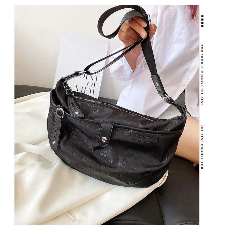 TAS SELEMPANG FASHION IMPORT C5598 TAS SELEMPANG WANITA SIMPLE MURAH TERLARIS TAS WANITA IMPORT