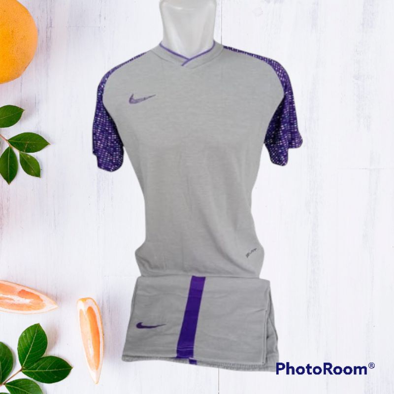 Set Setelan Stelan Pakaian Baju Kaos Olahraga Sport Futsal Bola Sepakbola Voli Volly Volley Badminton Tenis Lari Senam Aerobik Yoga Fitnes Jumba Outdoor Training Gym Pria Wanita