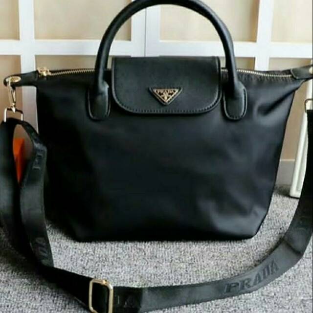 tas prada tote