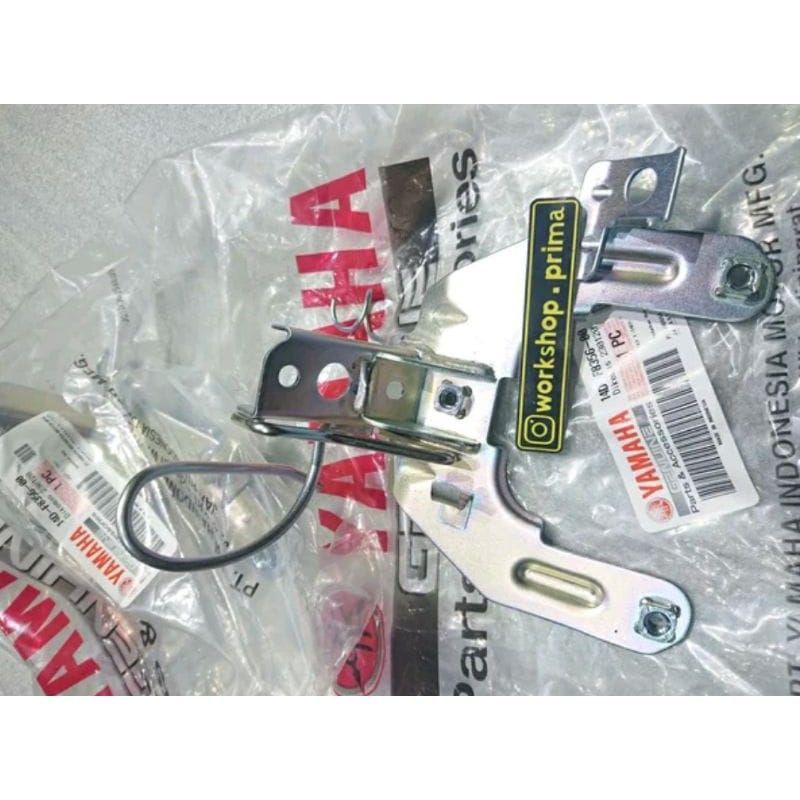 STAY BESI BREKET TAMENG DEPAN- DUDUKAN TAMENG DASI DEPAN MIO SOUL SOUL MX ORIGINAL ASLI YAMAHA