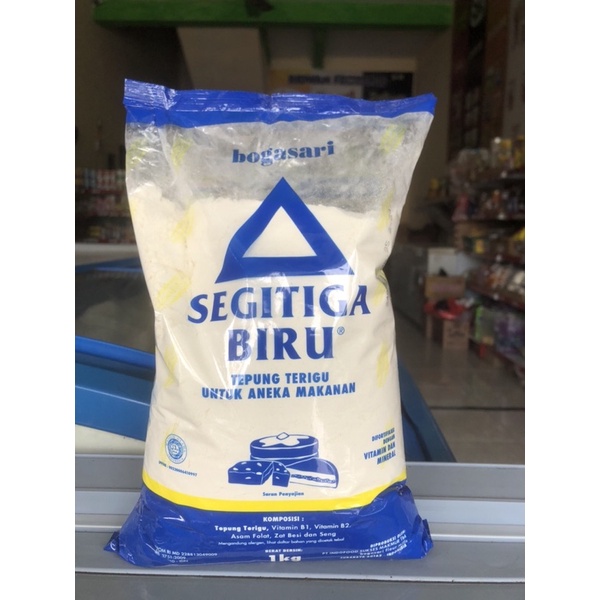 

Tepung Terigu Segitiga Biru 1kg