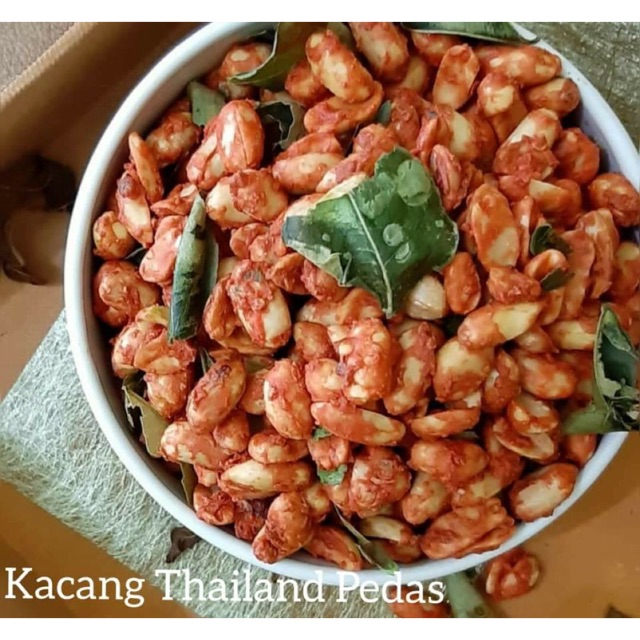 

Snack - Kacang Thailand Pedas 500 gr