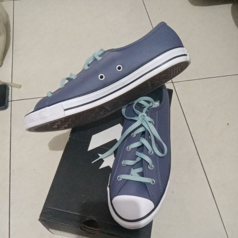 sepatu Converse original 571436C