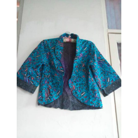 [PRELOVED] BLAZER BOLAK BALIK MOTIF BATIK