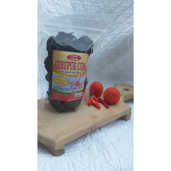 

Krupuk Cumi/Kerupuk Cumi/Squid Crackers/kemasan standing pouch 250gram