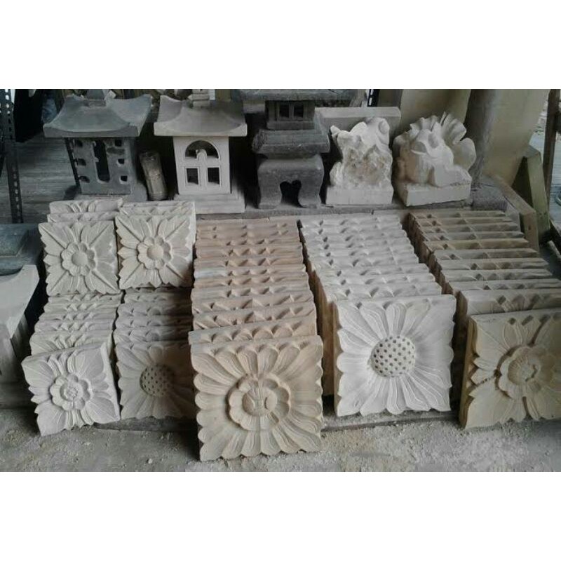 ORNAMEN TEMPEL DINDING