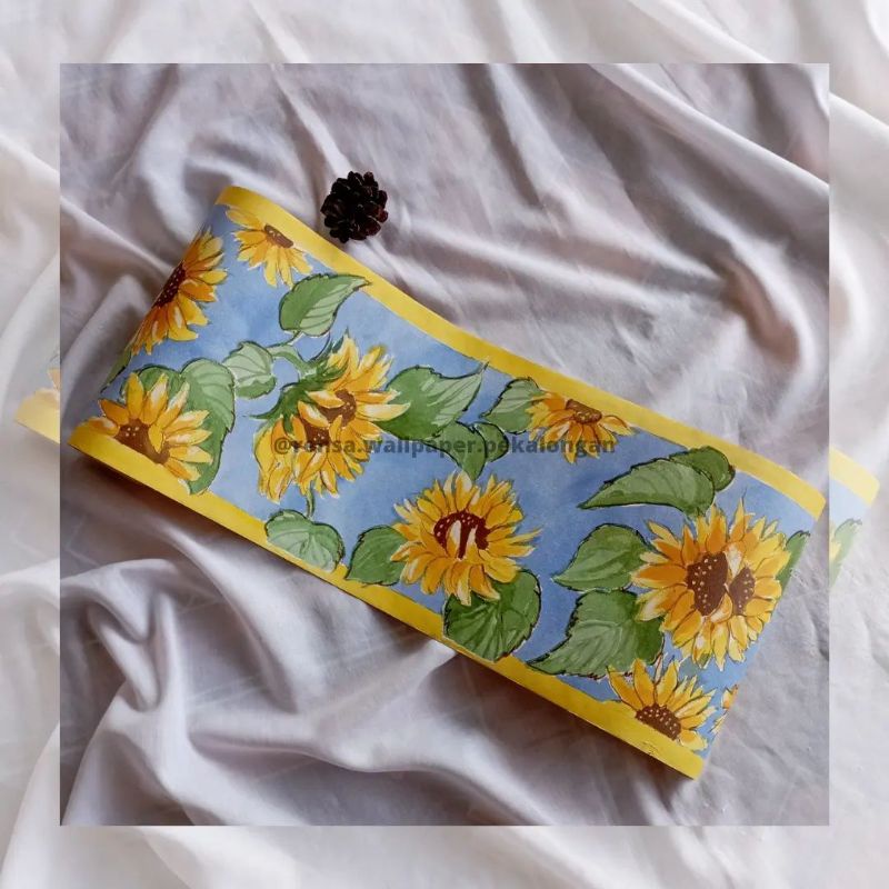 BORDER WALLPAPER/LIS WALLPAPER MOTIF BUNGA