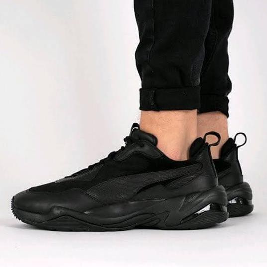 puma full black sneakers