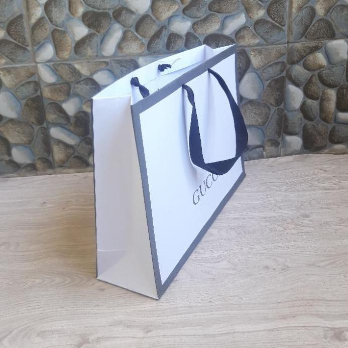 

Best Seller!! KODE-597 Paperbag Gucci Shopping Bag Branded Pembungkus Kado Hadiah