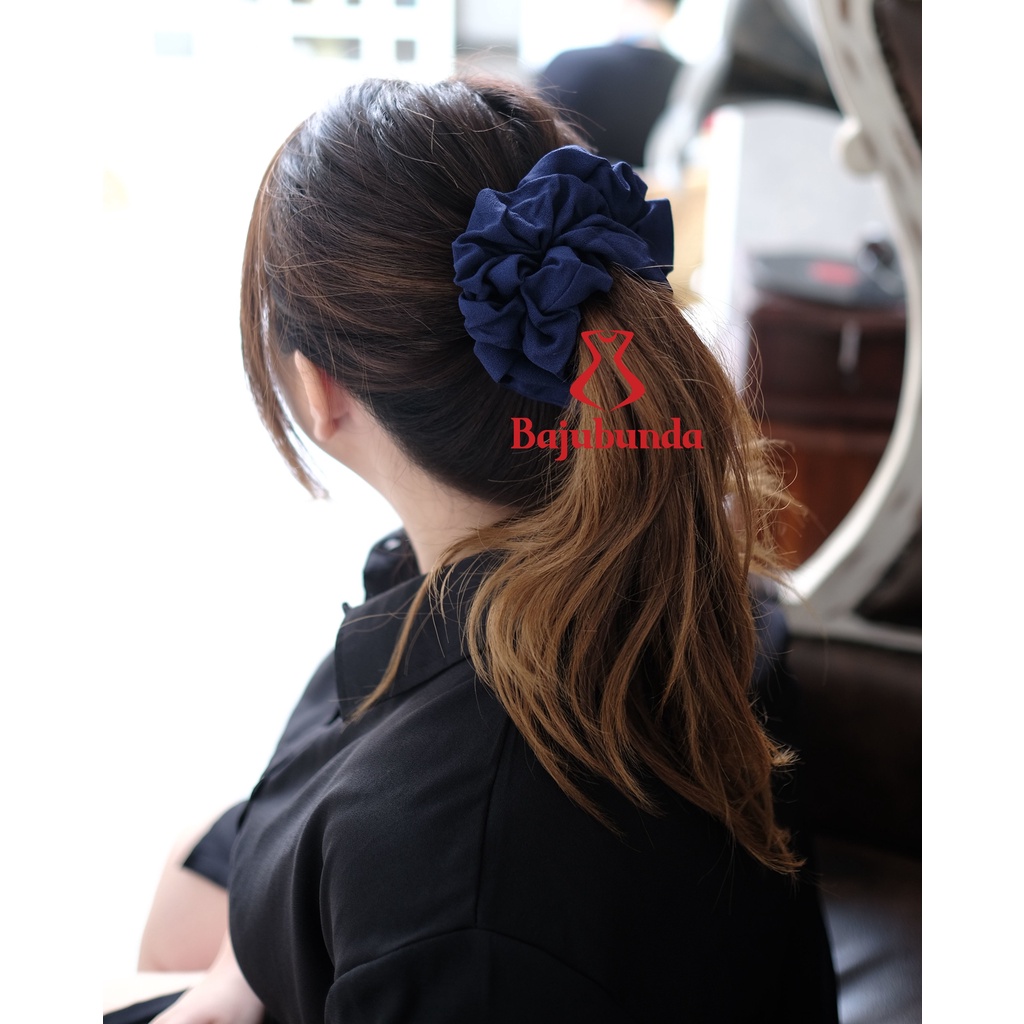 BAJUBUNDA - Scrunchie Jumbo Polos / Scrunchie Big Size / ikat Rambut Wanita / Pita Rambut