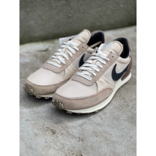 nike d break type on feet