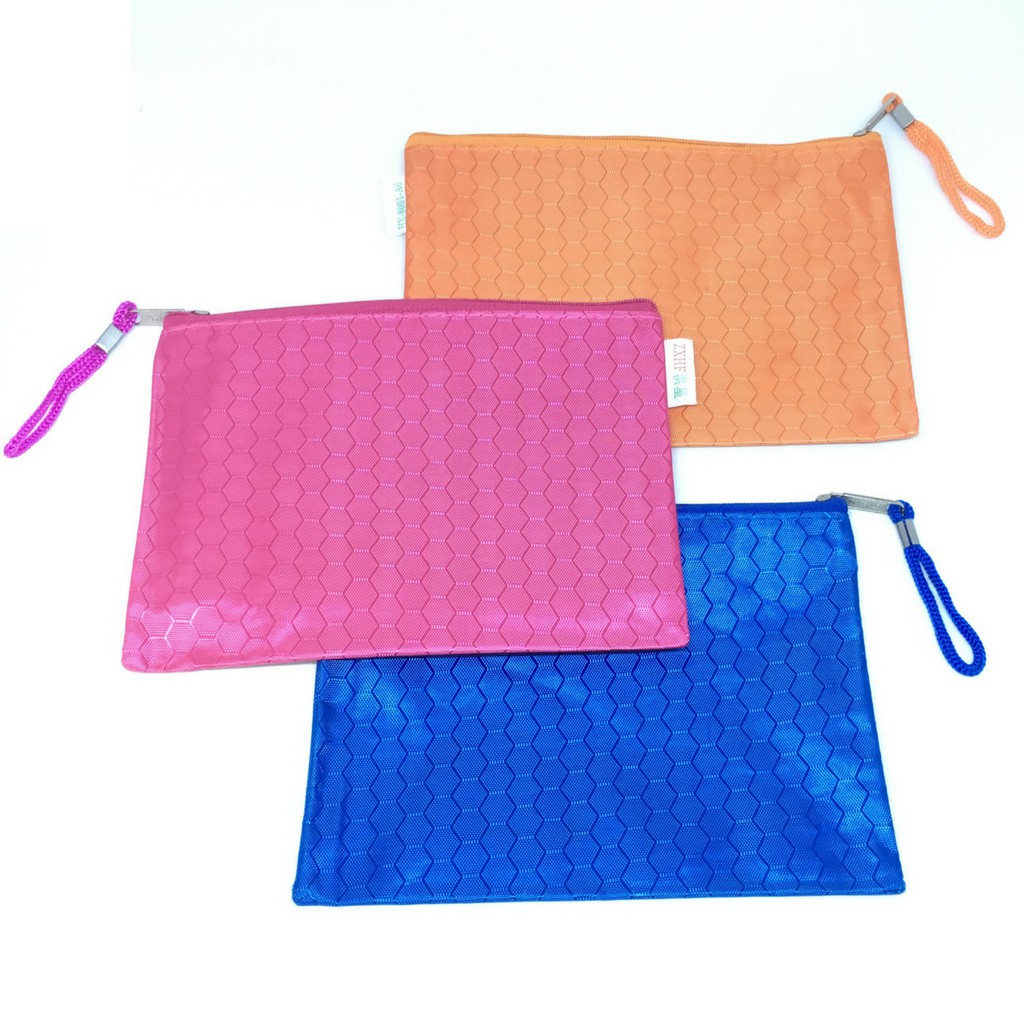 

Zipper Document Bag / Kantong Dokumen Resleting Size A6 - HX8001-A6