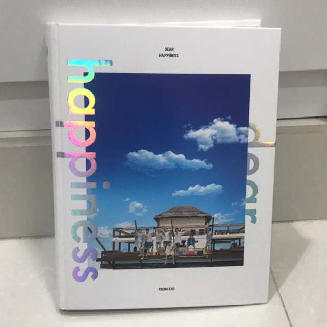 EXO PHOTOBOOK DEAR HAPPINESS