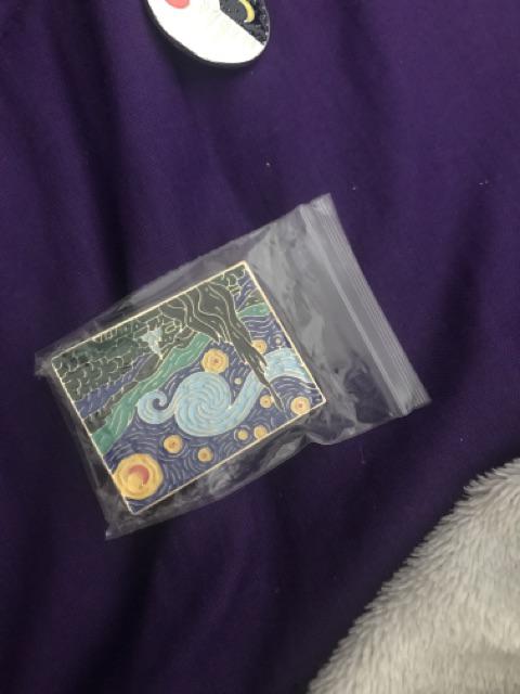 Lukisan Cat Minyak Desain Van Gogh Starry Sky Enamel Pins Lukisan Cat Minyak Desain Van Gogh Starry Sky Enamel Pins
