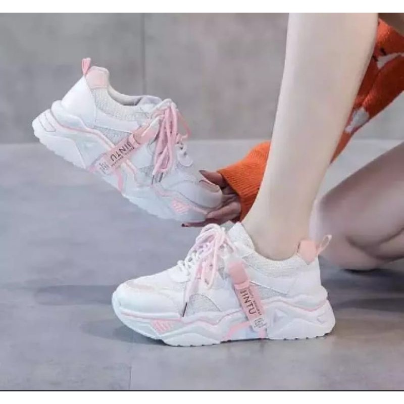 Sepatu Wanita Sneakers Wanita Sepatu JINTU Sepatu Cewek Keren Sepatu Wanita JINTU