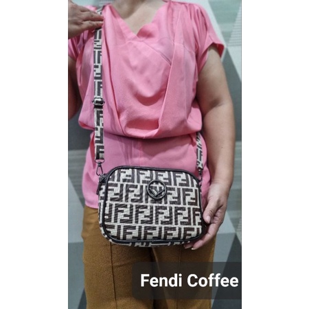 Tas Slempang Wanita 3 Ruang Fashion