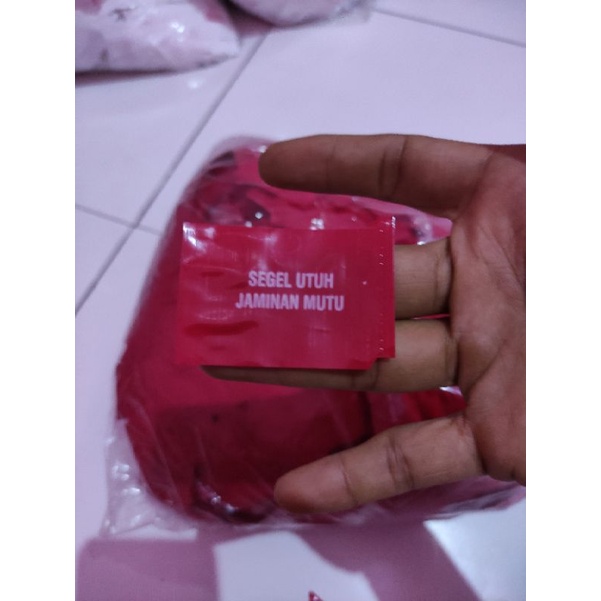 

400LEMBAR SEGEL PLASTIK MERAH TUTUP BOTOL AQUA/MARJAN/ABC