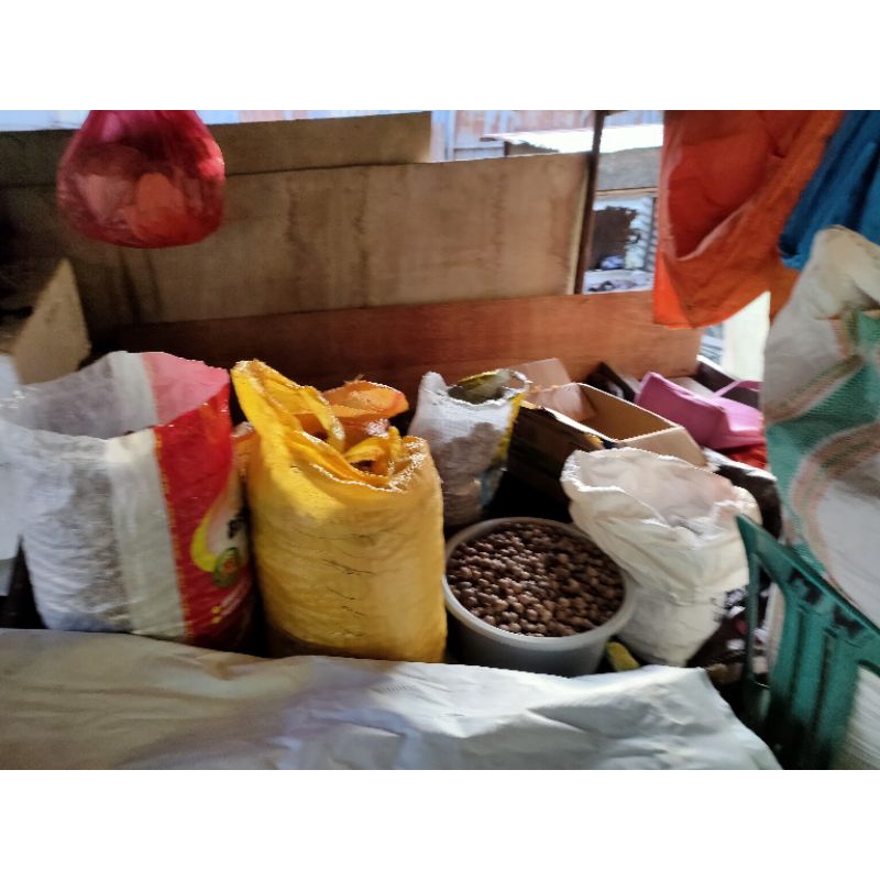 

Biji pala kering kualitas A