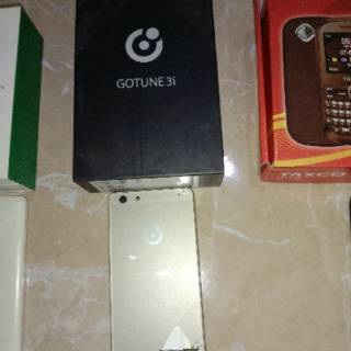 HP MINUS // HANDPHONE MINUS // MATOT // BOOTLOP // MENTOK