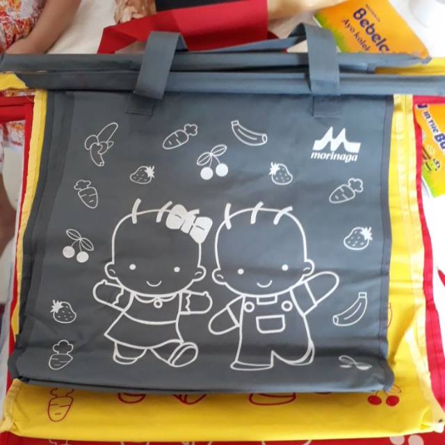 Tas belanja isi 3. hadiah susu morinaga. shopping bag