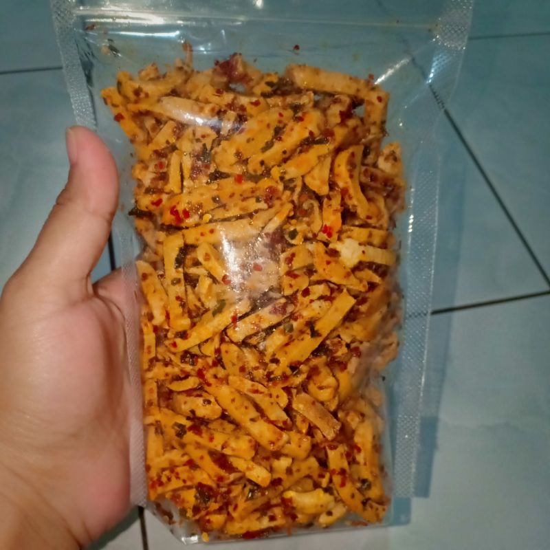 

basreng pedas daun jeruk 250gram
