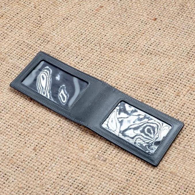 

BAYAR COD name tag kulit asli/id card holder kulit gantungan id card kulit PRODUK TERBATAS Kode 698