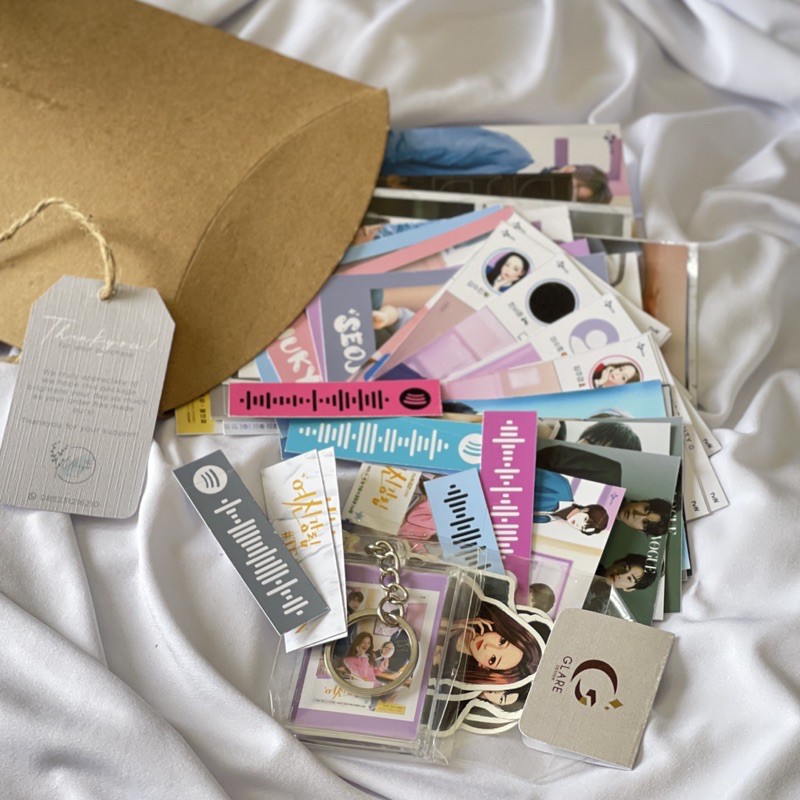 TRUE BEAUTY FANKIT (GIFT BOX) WITH KEYCHAIN