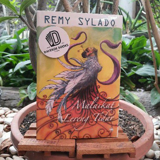 Malaikat Lereng Tidar by Remy Sylado