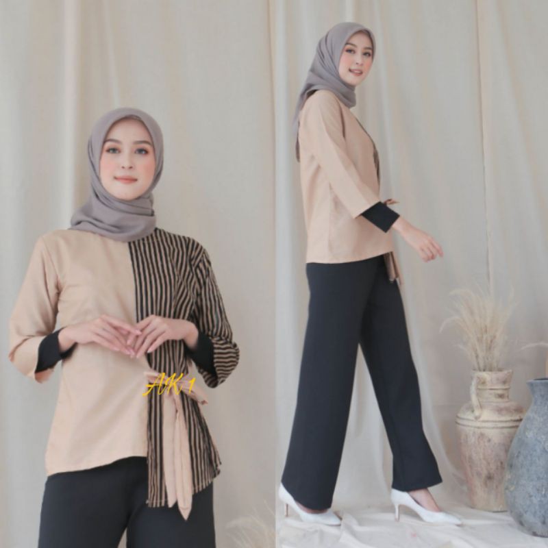 tey-17 Batik wanita ASJ SA HRB026 Kenongo Kemeja Tosca Pendek-Cream garis