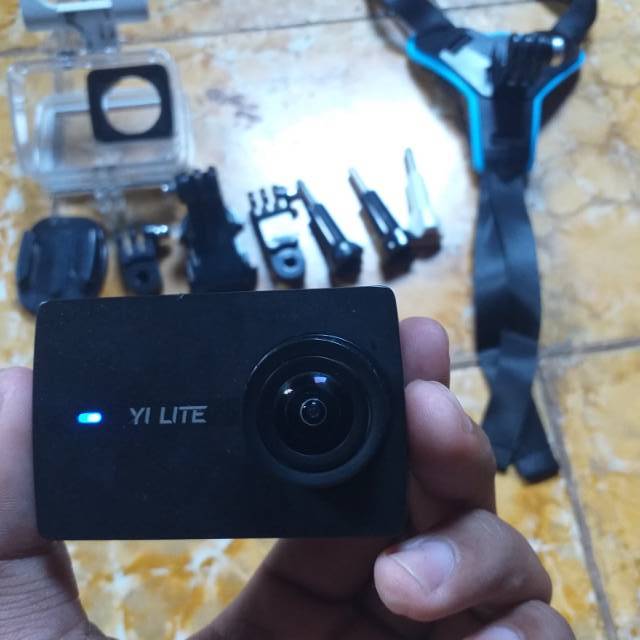 yi lite action cam bekas