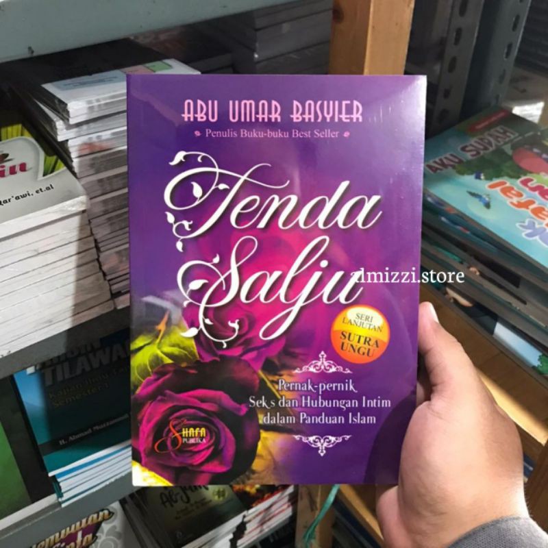 Buku Tenda Salju