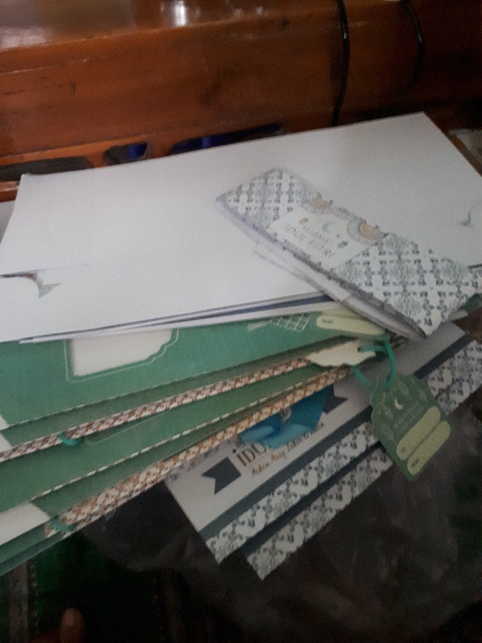 Box Jar / Bottle Lebaran P 9,5 X L 9,5 X T 26 Cm