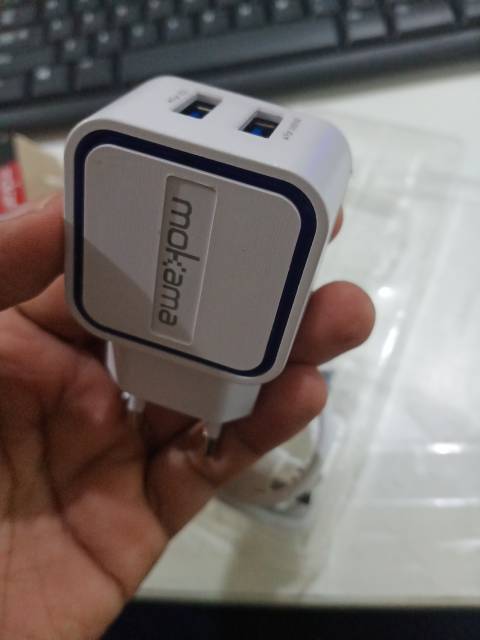 Travel Charger MOKAMA Usparing 2Usb 2,4A