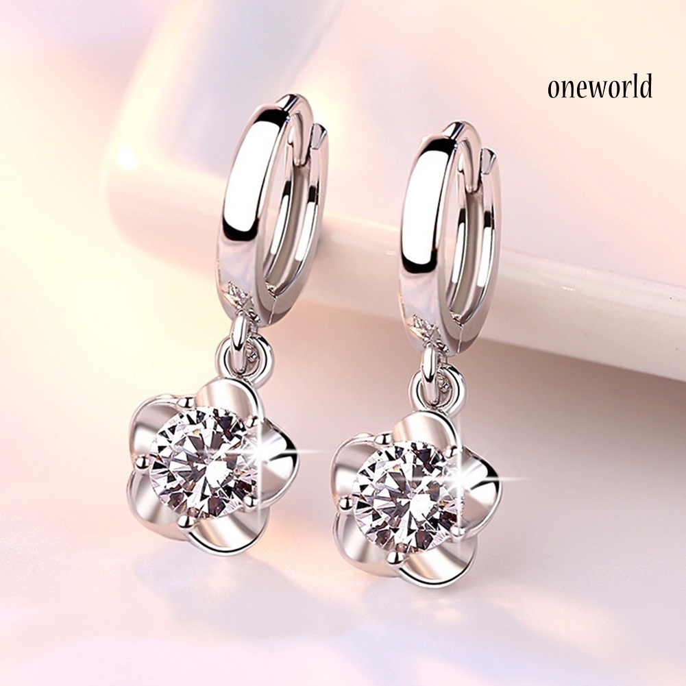 OW@ Fashion Women Plum Blossom Shape Dangle Rhinestone Leaverback Earrings Jewelry