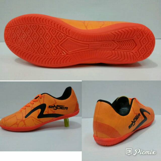 Spatu futsal spesial TERMURAH  seindonesia