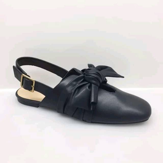 Sendal Charles and Keith