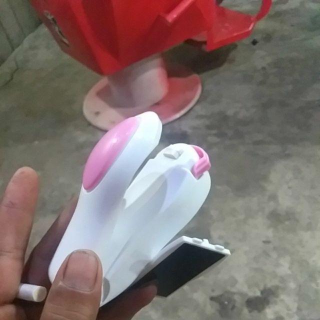 Super Handy Sealer Pengemas Makanan / Mini Hand Sealer Perekat Plastik
