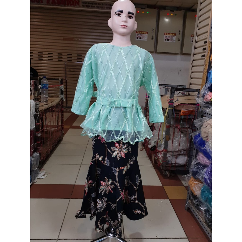 Setelan Kebaya Anak Bahan Tulle