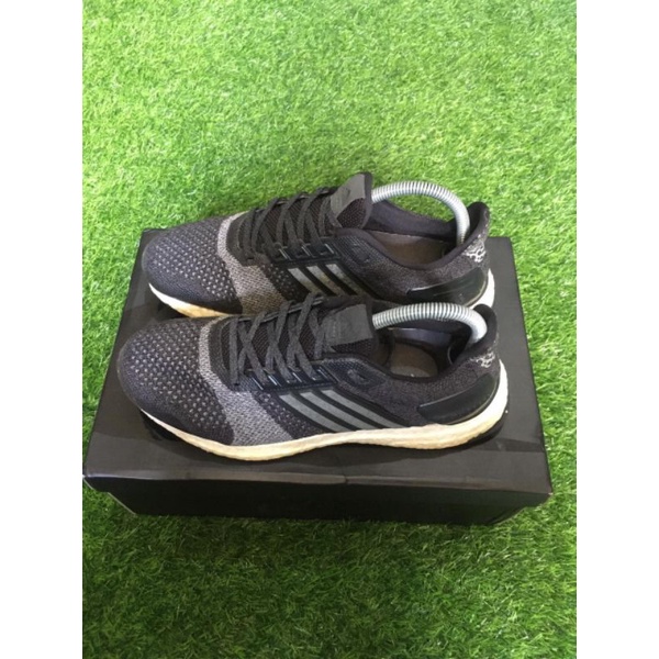 sepatu Second Adidas ultra boost
