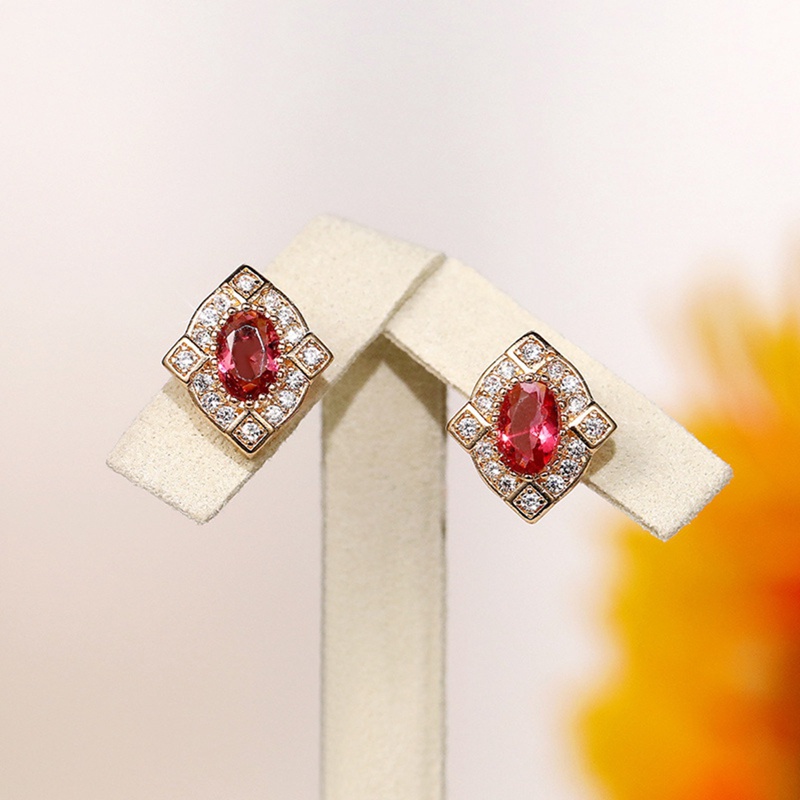 Anting Stud Cubic Zirconia Warna Merah Gaya Vintage Untuk Wanita