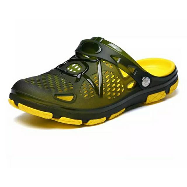 Sandal Pria Import Musim Panas Slippers Men Outdoor Beach Casual