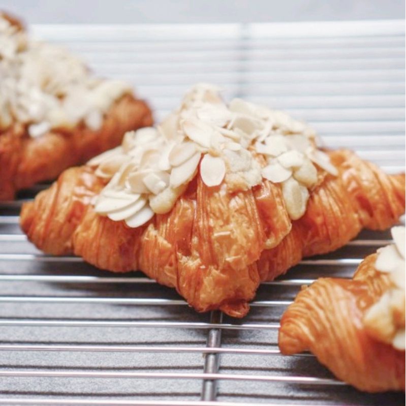 

Almond Croissant