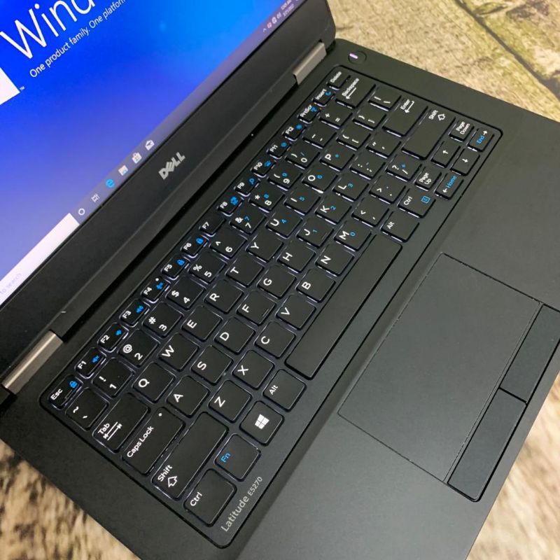 Dell Latitude E 5270 Intel Core i5 Gen 6 Body Slim Murah