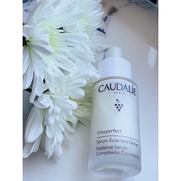 CAUDALIE - Vinoperfect Radiance Serum - Dark Spot Whitening Serum - CAUDALIE Serum