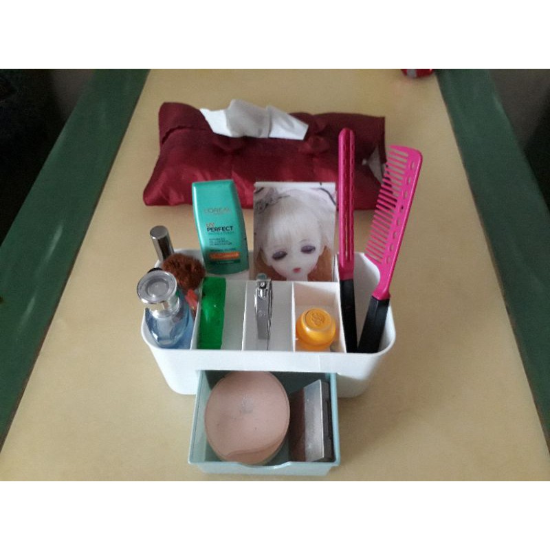 rak kosmetik mini atk