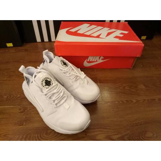 NIKE HUARACHE ULTRA WHITE BLACK