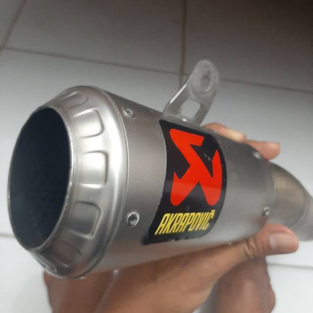 AKRAPOVIC GP SERIES