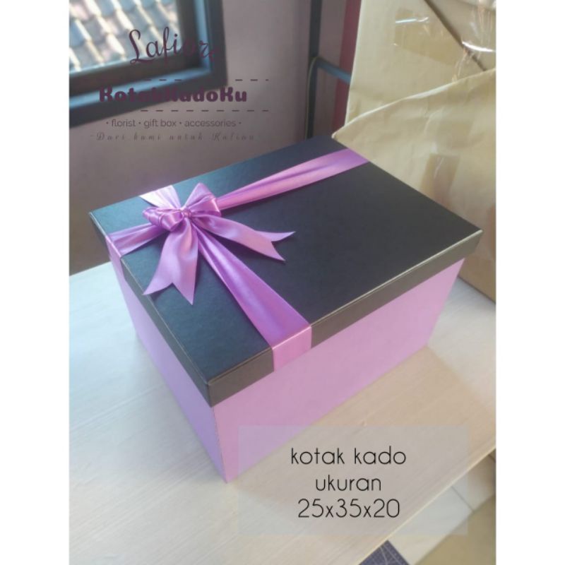 

kotak kado/Gift Box ukuran 25x32x15 atau 25x32x20