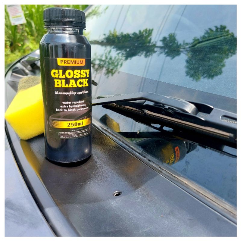 Glossy black penghitam motor dan mobil kemasan 5liter