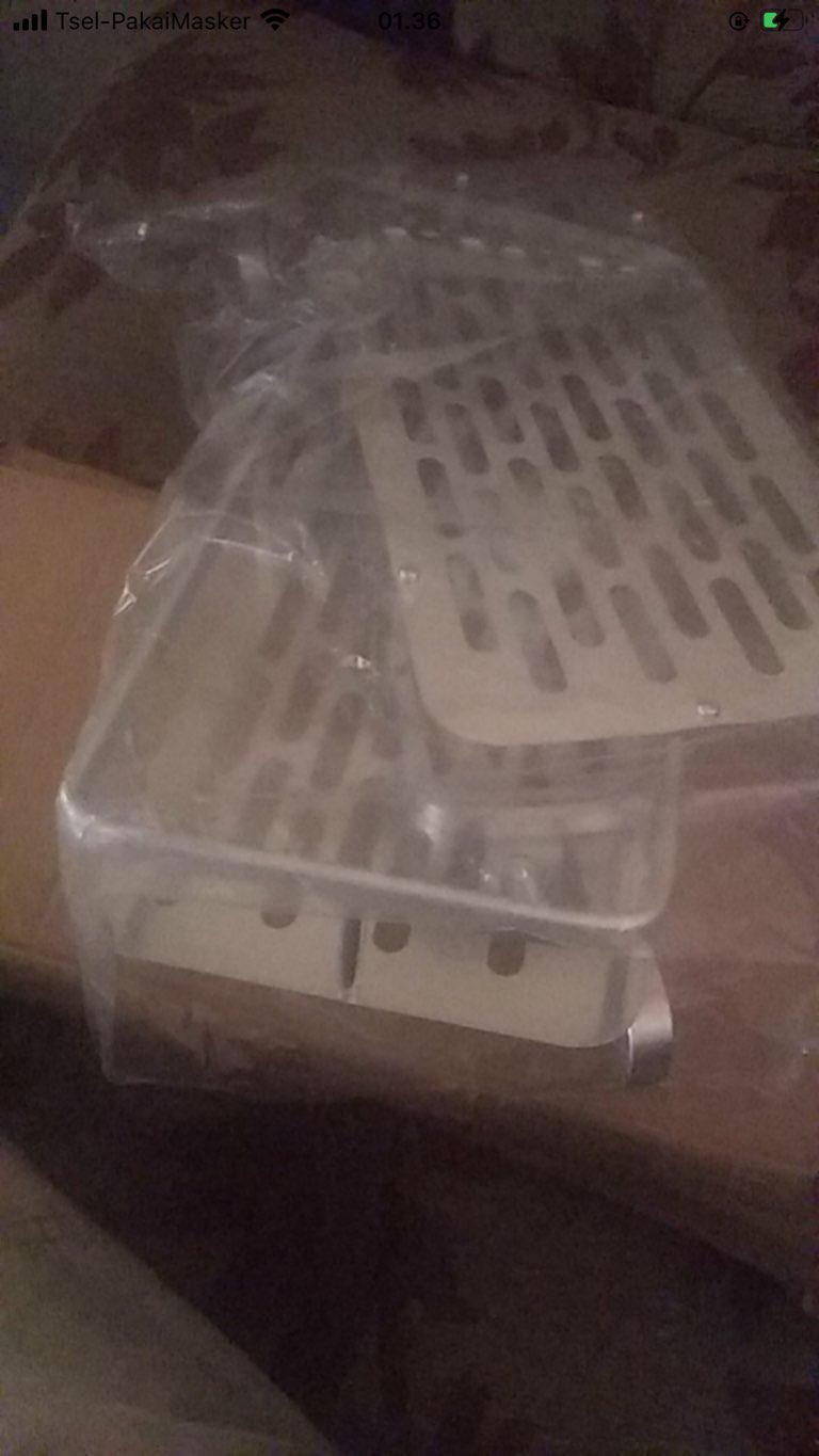 Rak Dinding Toilet Kamar Mandi